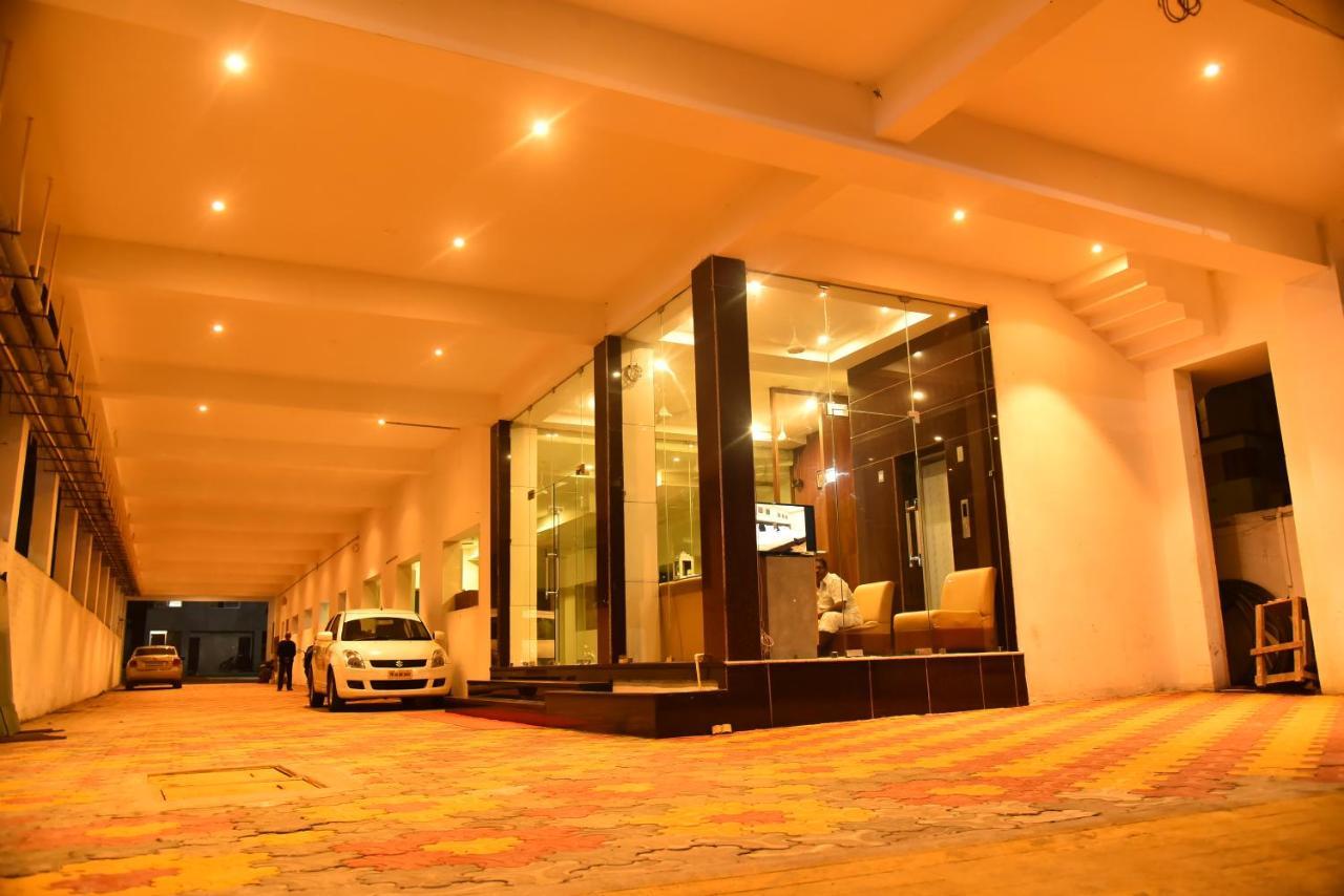 Hotel Four Seasons Velánganni Kültér fotó